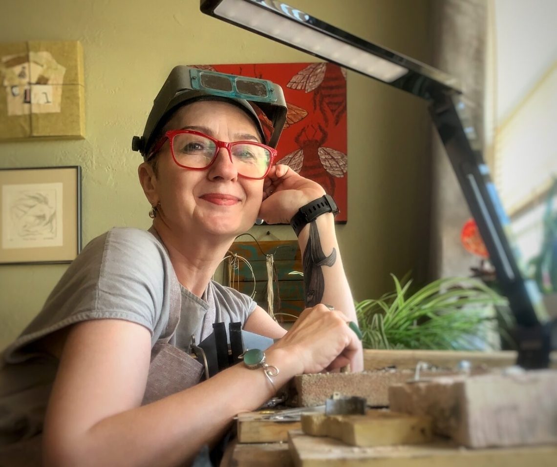 amber in her studio